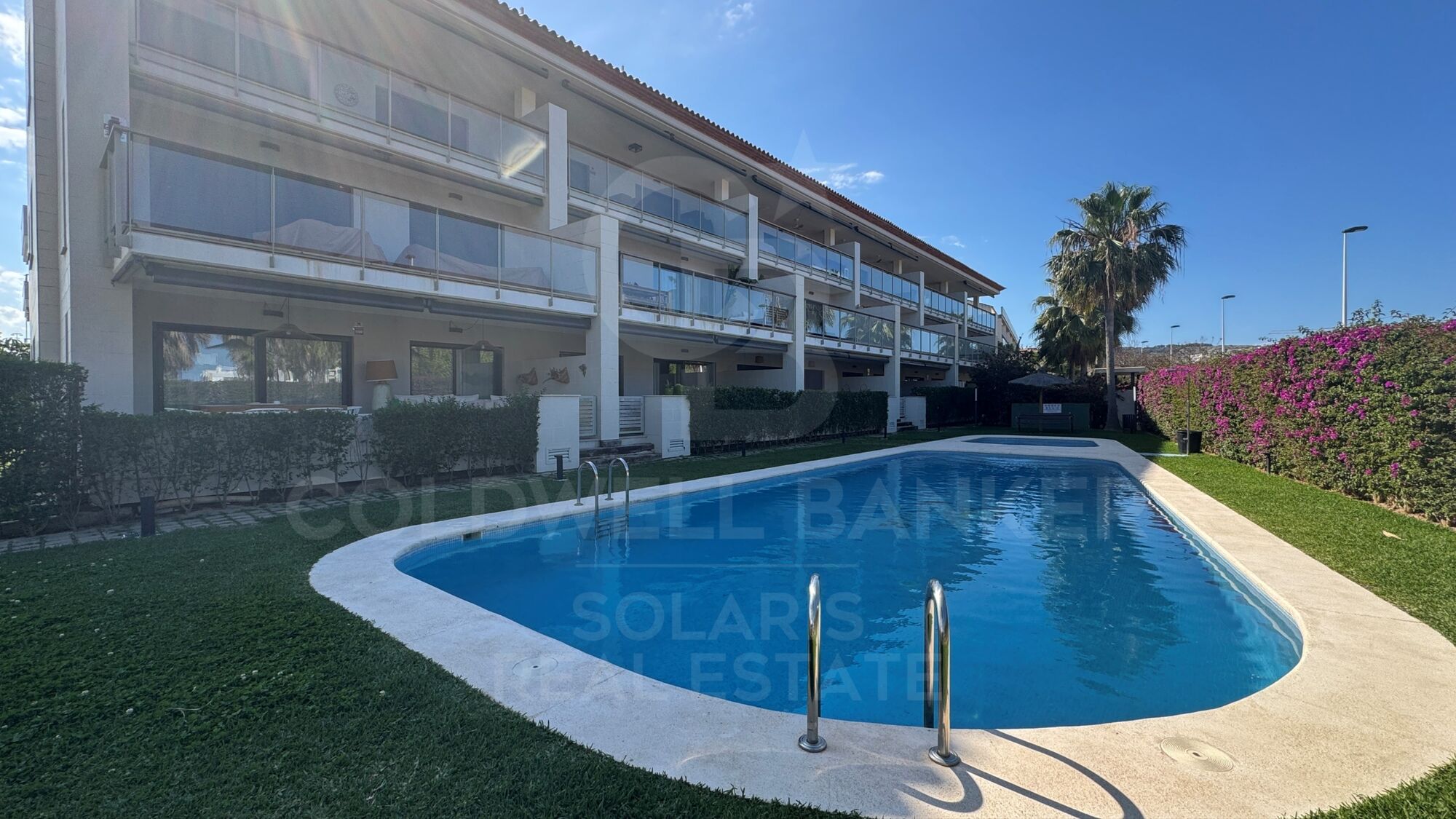 Wohnung zum Verkauf in Jávea - Montañar I, nur 75 Meter vom Meer entfernt mit 3 Schlafzimmern