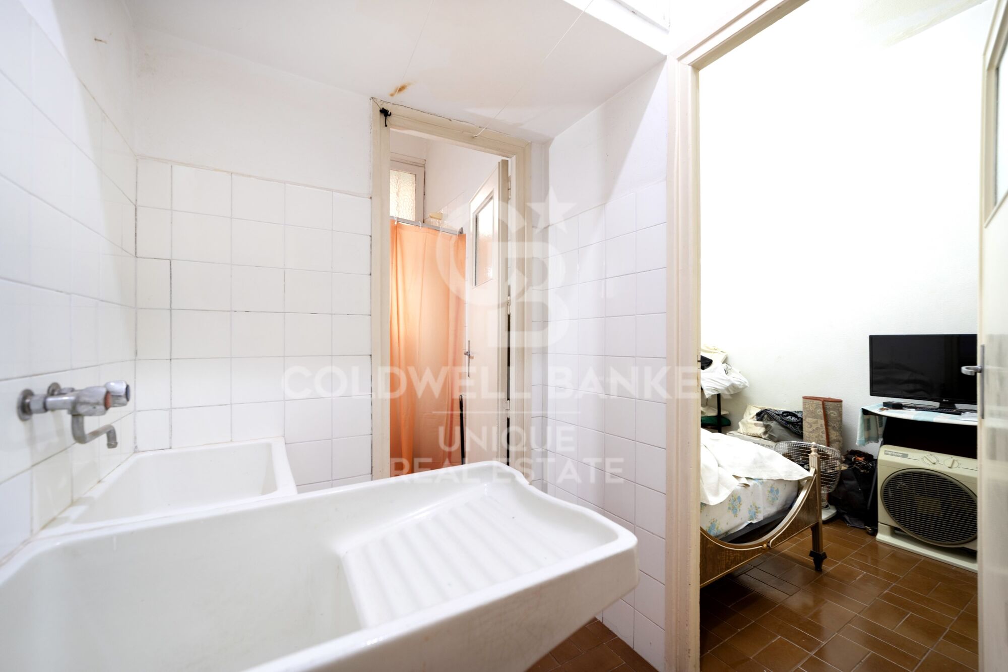 Außenwohnung mit 4 Schlafzimmern und Terrasse, renovierungsbedürftig, in Goya, Madrid