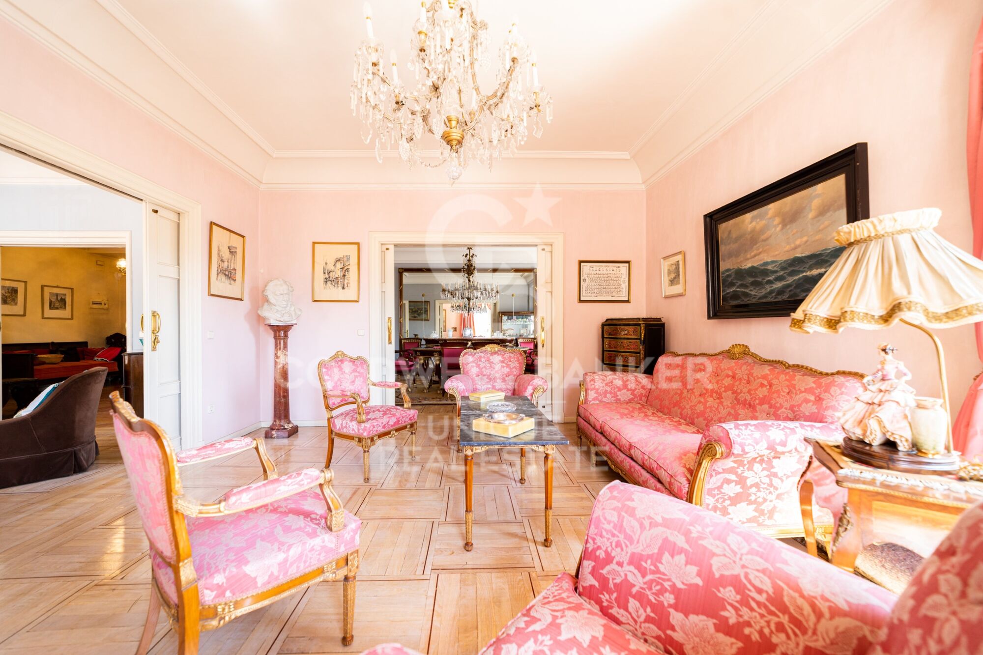 Außenwohnung mit 4 Schlafzimmern und Terrasse, renovierungsbedürftig, in Goya, Madrid