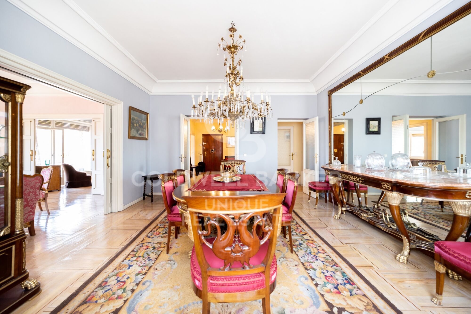 Außenwohnung mit 4 Schlafzimmern und Terrasse, renovierungsbedürftig, in Goya, Madrid