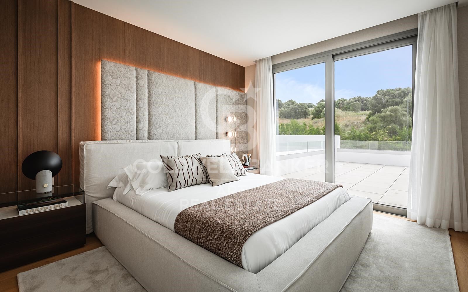 Collection élégante de 9 villas de luxe sur la Nouvelle Mille d'Or, Estepona