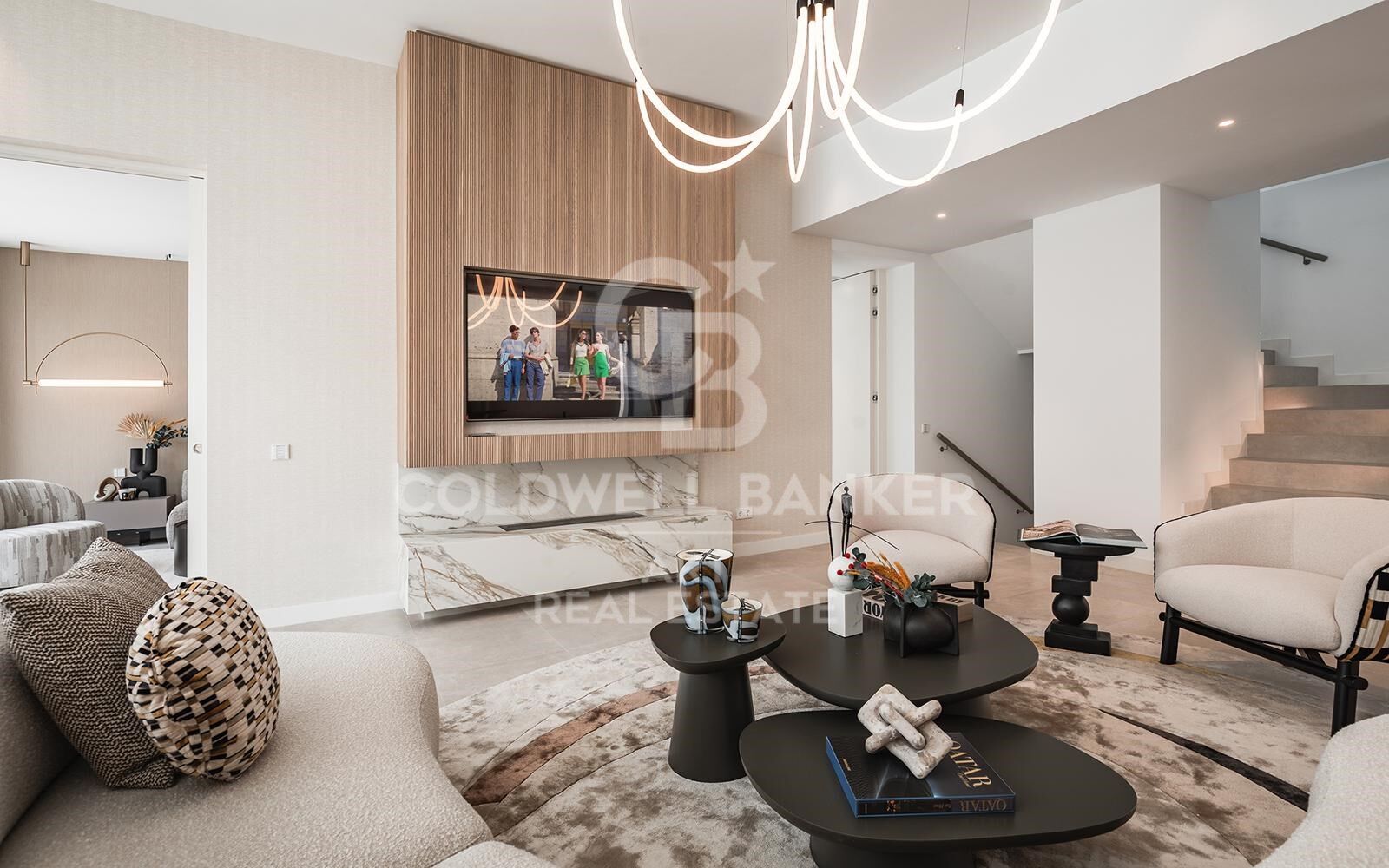 Elegant collection of 9 modern luxury villas on the New Golden Mile, Estepona