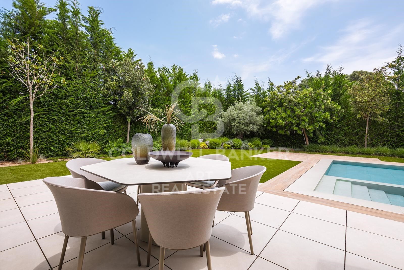 Exclusive Kollektion von 9 Luxusvillen auf der New Golden Mile, Estepona