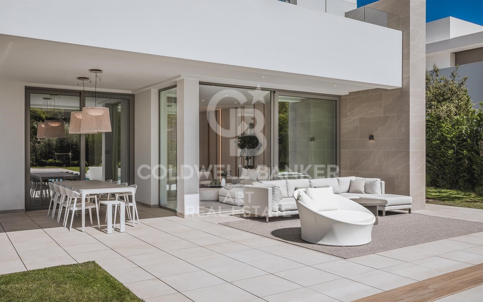 Collection élégante de 9 villas de luxe sur la Nouvelle Mille d'Or, Estepona