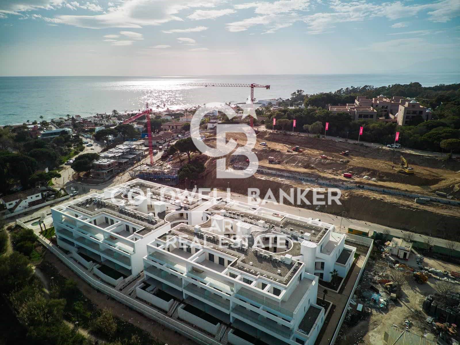 Beautiful luxury villas just a few meters from the sea in Marbella