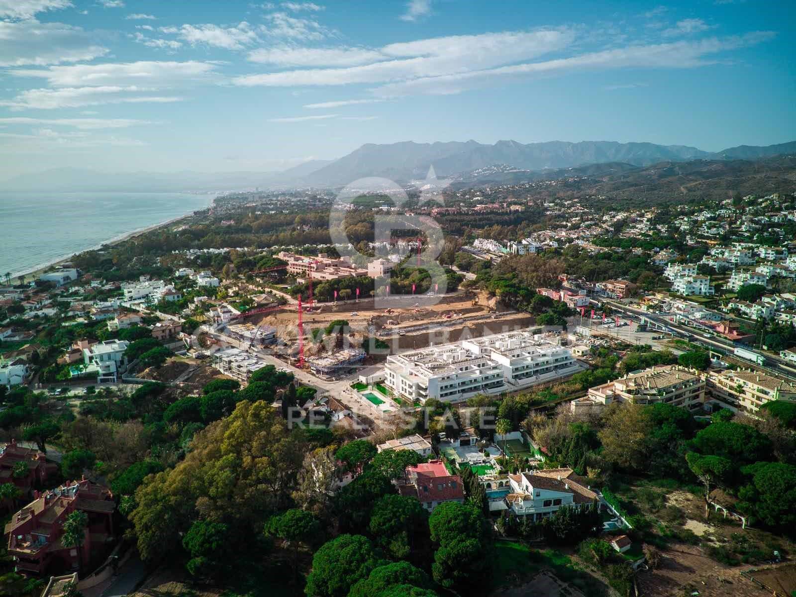 De belles villas de luxe à quelques mètres de la mer à Marbella