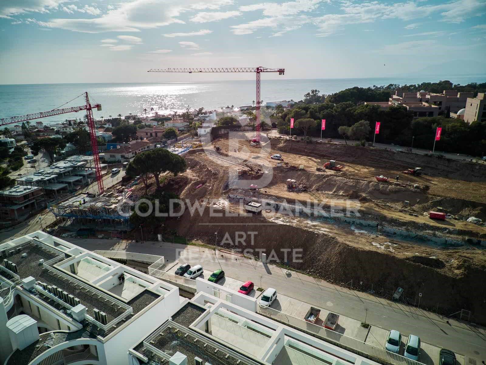 Schöne Luxusvillen nur wenige Meter vom Meer entfernt in Marbella