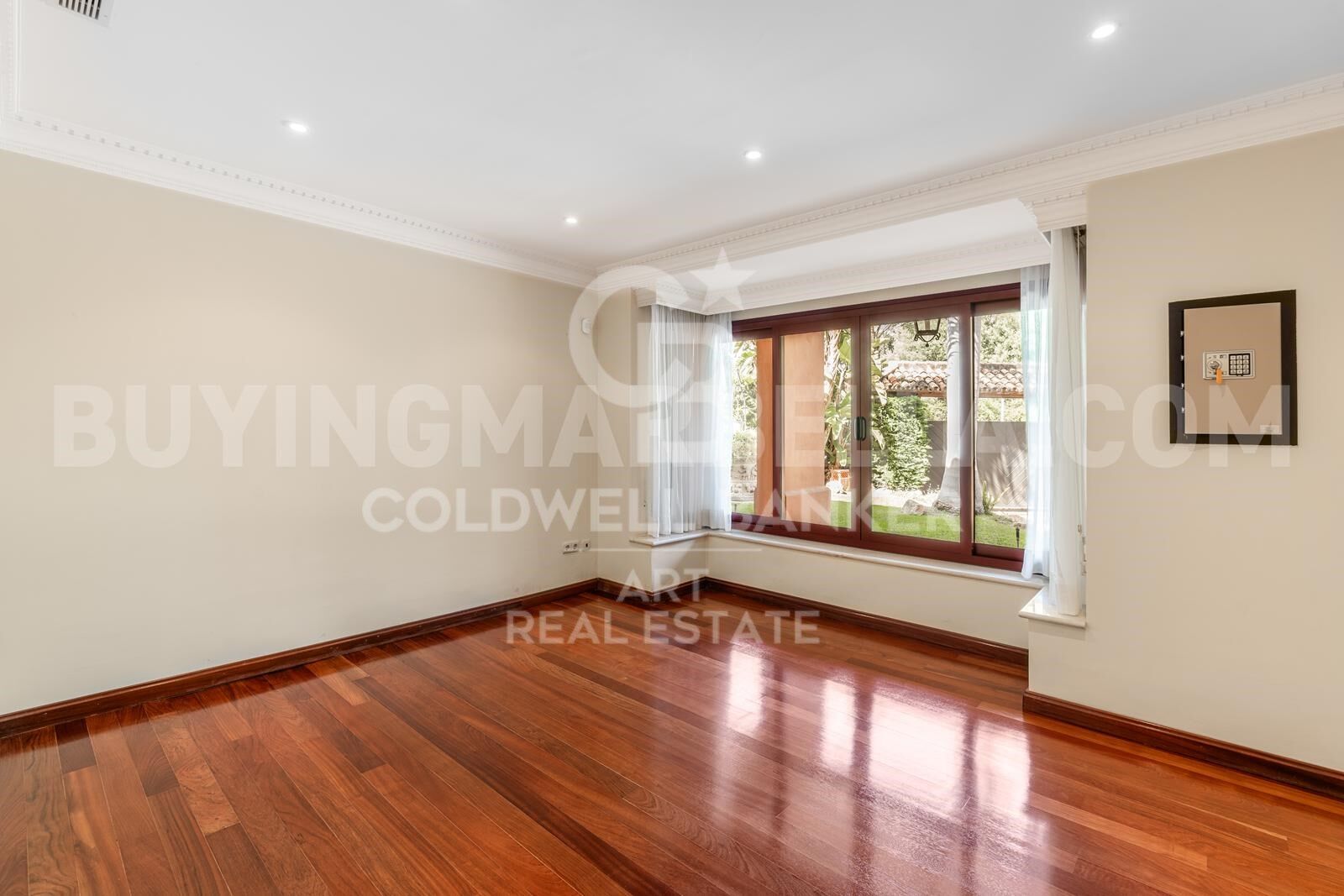 Elegante villa andaluza en la Milla de Oro de Marbella