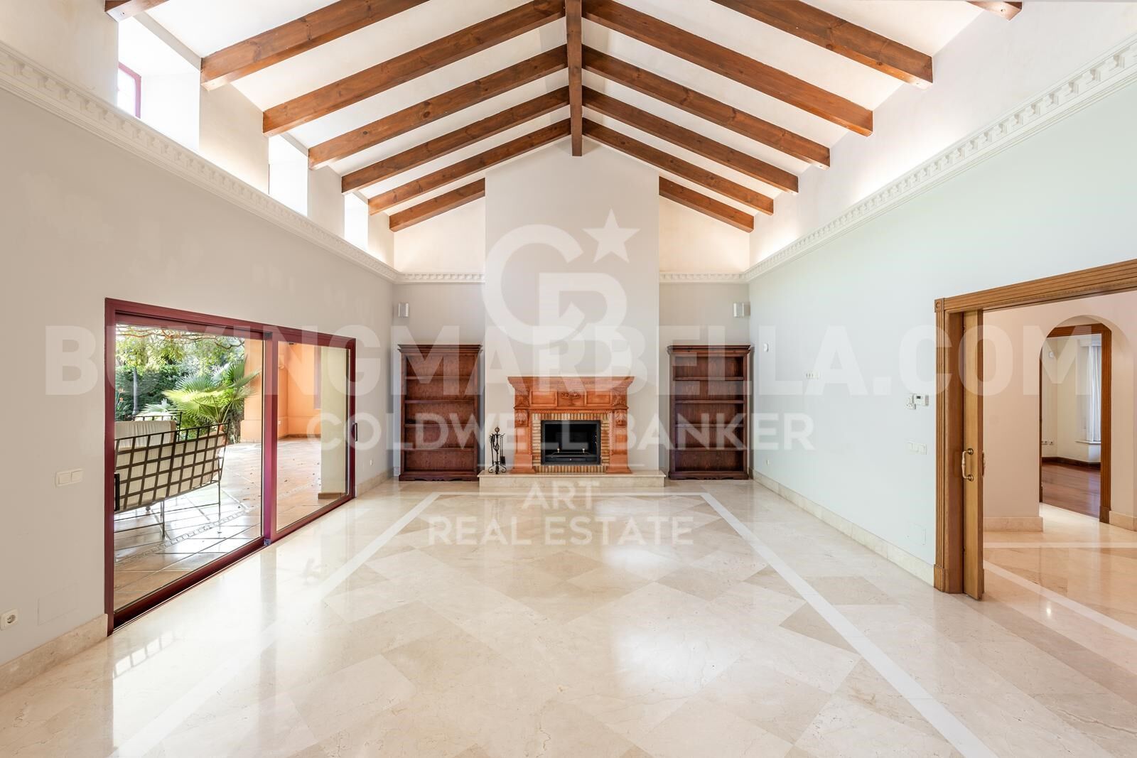 Elegante villa andaluza en la Milla de Oro de Marbella