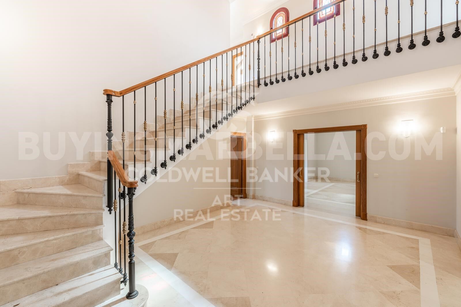 Elegante villa andaluza en la Milla de Oro de Marbella