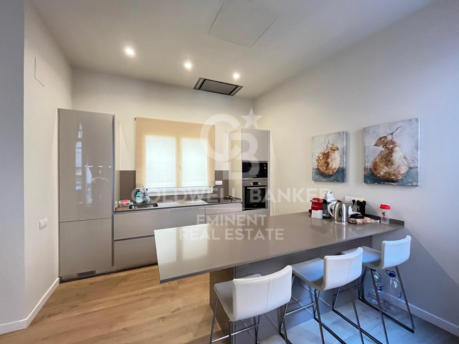 Spectaculaire Appartement à Vendre à El Born - Entièrement Rénové et Prêt à Emménager