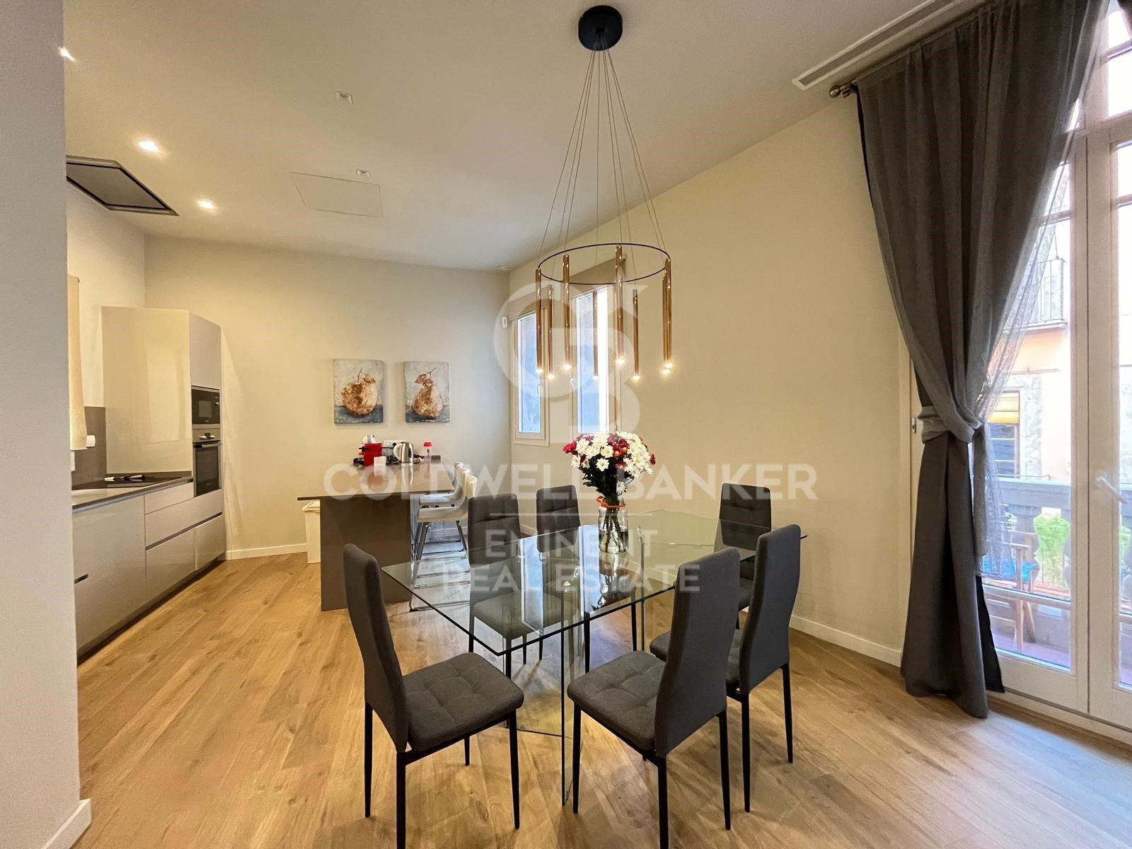 Spectaculaire Appartement à Vendre à El Born - Entièrement Rénové et Prêt à Emménager