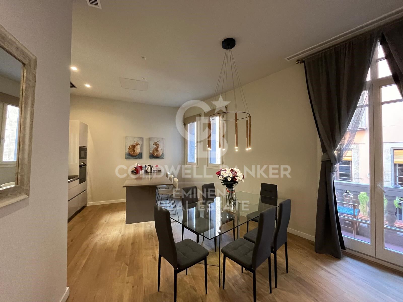 Spectaculaire Appartement à Vendre à El Born - Entièrement Rénové et Prêt à Emménager