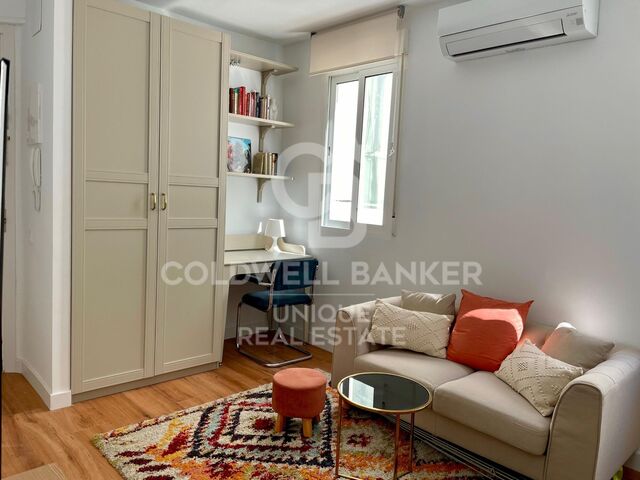 Renovated flat steps from Nuevos Ministerios and Paseo de lah Castellana