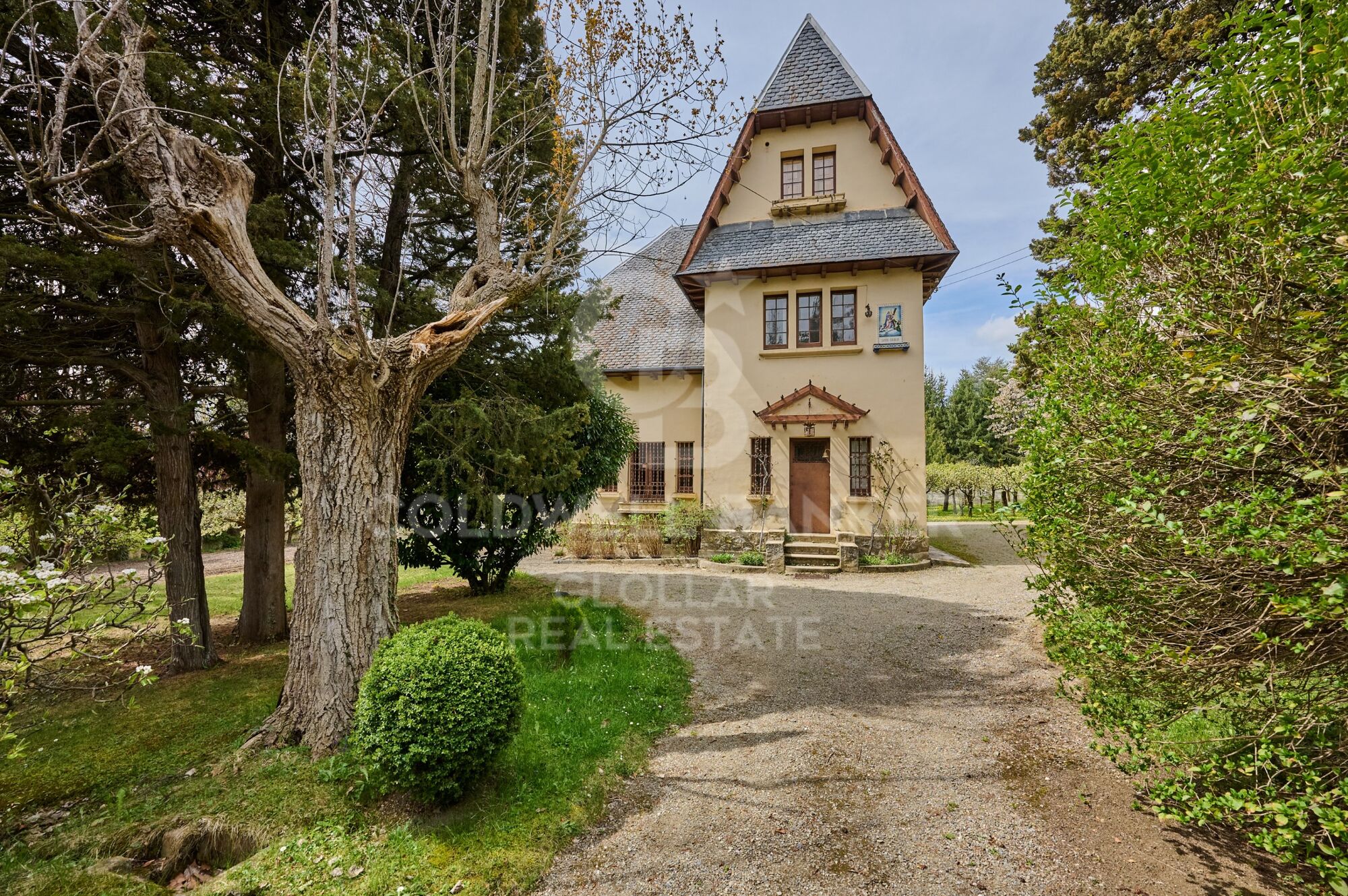 House 7 Bedrooms Sale Puigcerdà