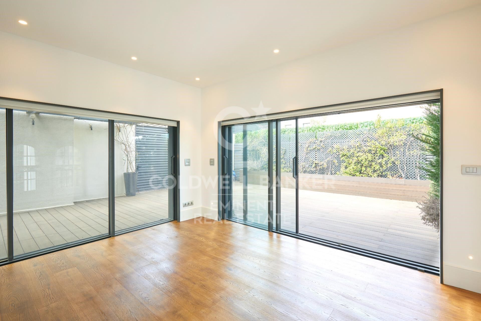 Ático Dúplex con trastero y dos plazas de parking en la misma finca.