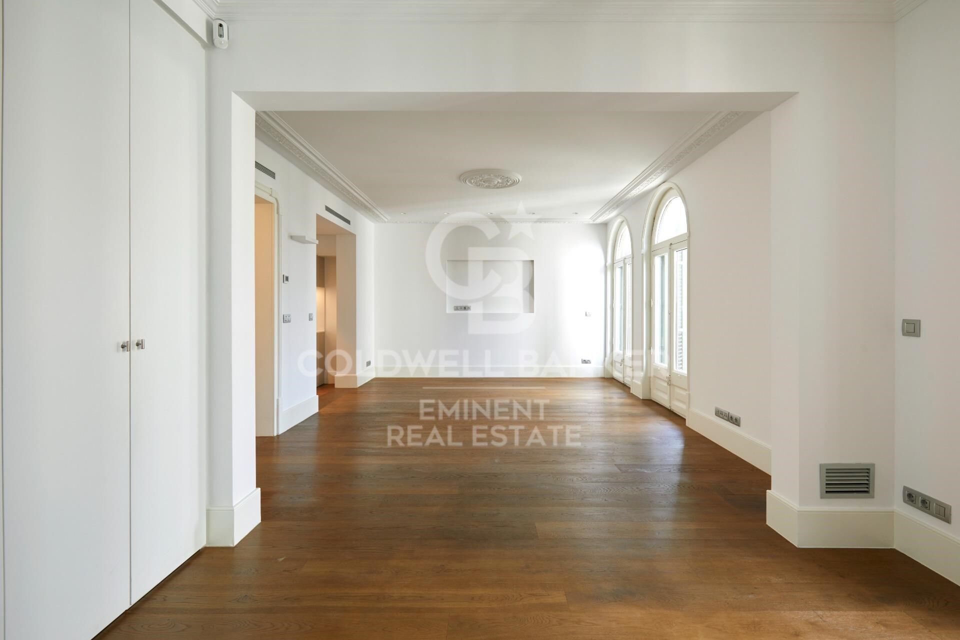 Traumhaftes Penthouse im Herzen des Quadrat d'Or: Geschichte und Luxus