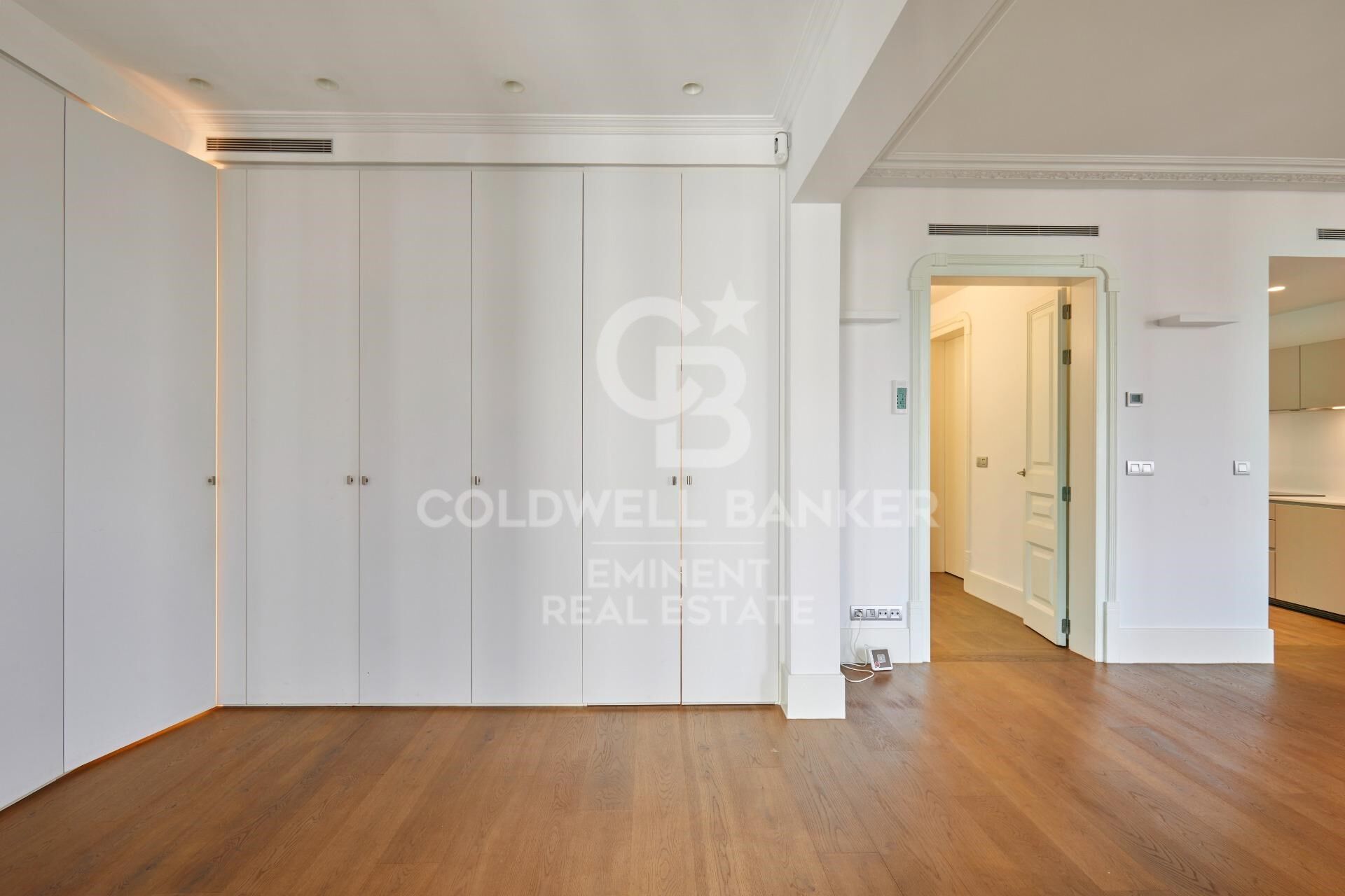 Traumhaftes Penthouse im Herzen des Quadrat d'Or: Geschichte und Luxus