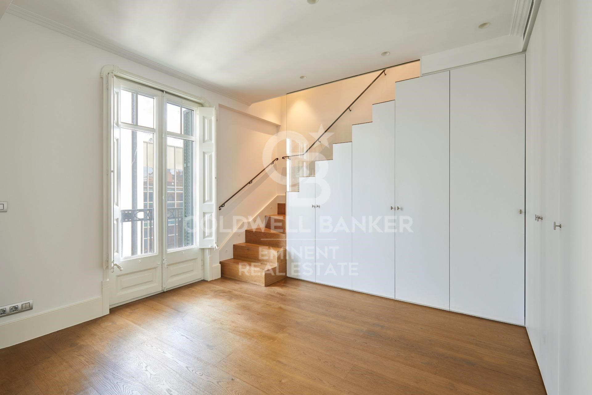Penthouse de Rêve au Cur du Quadrat d'Or : Histoire et Luxe