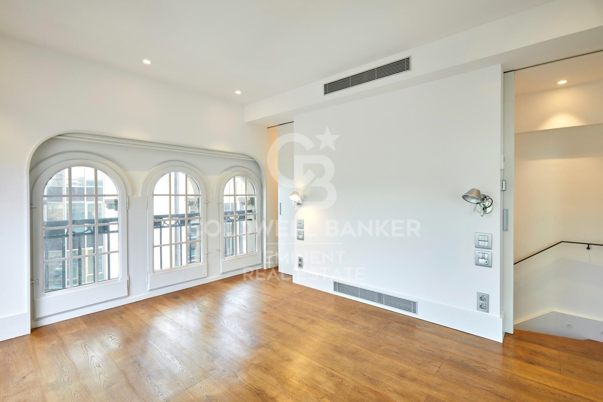 Penthouse de Rêve au Cur du Quadrat d'Or : Histoire et Luxe
