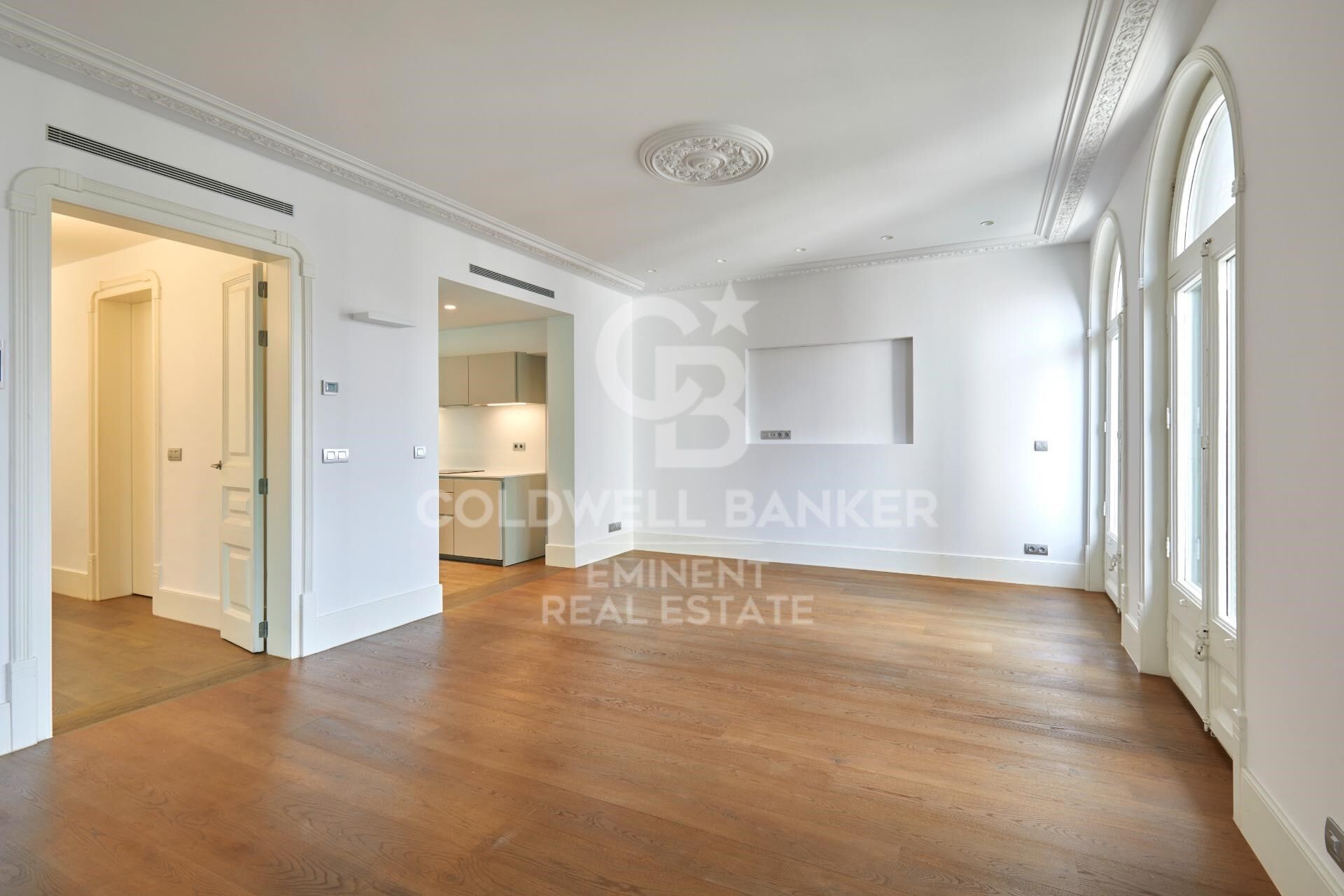 Penthouse de Rêve au Cur du Quadrat d'Or : Histoire et Luxe