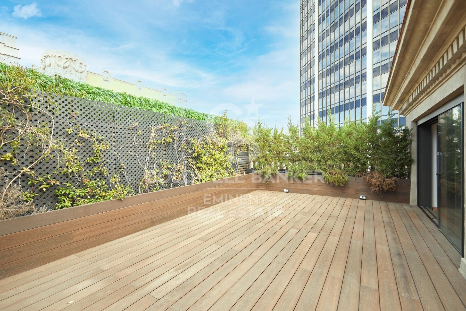 Dream Penthouse in the Heart of the Quadrat d'Or: History and Luxury