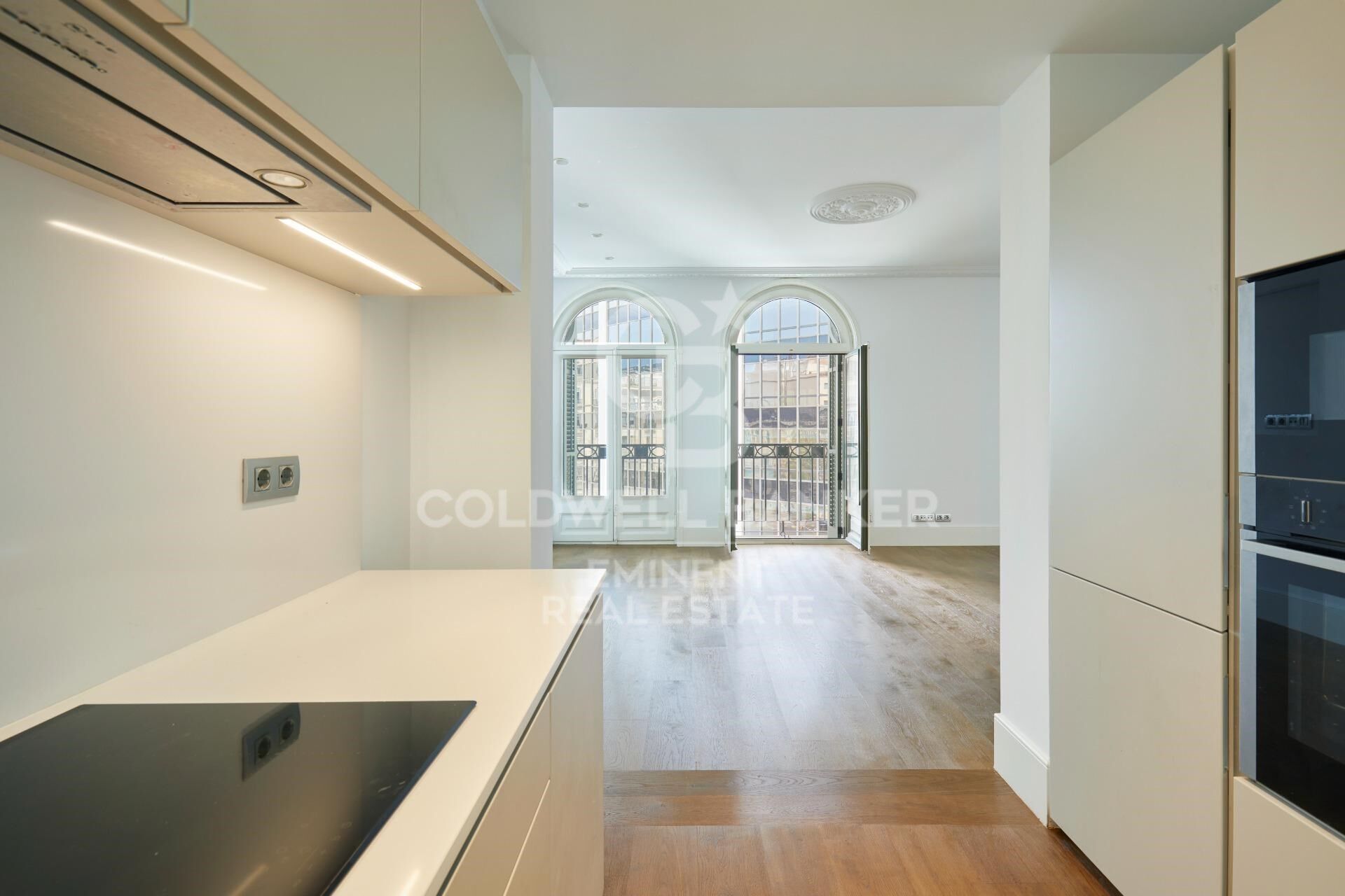 Dream Penthouse in the Heart of the Quadrat d'Or: History and Luxury