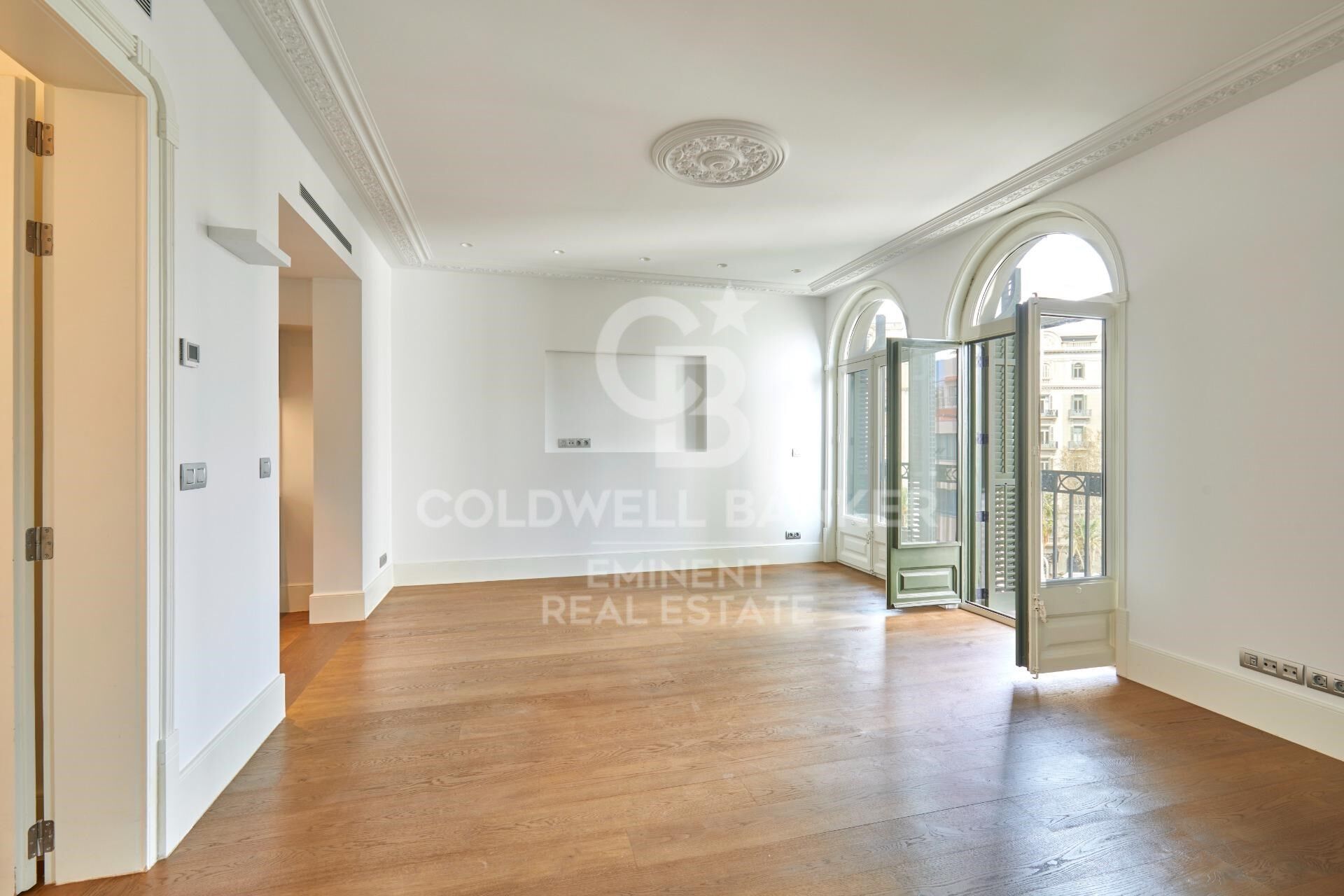Dream Penthouse in the Heart of the Quadrat d'Or: History and Luxury