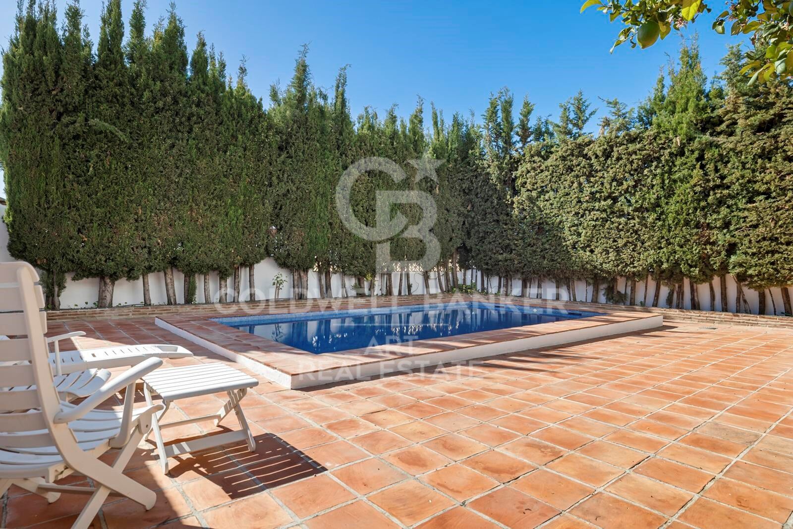Charmantes andalusisches Reihenhaus mit Pool in San Pedro de Alcántara