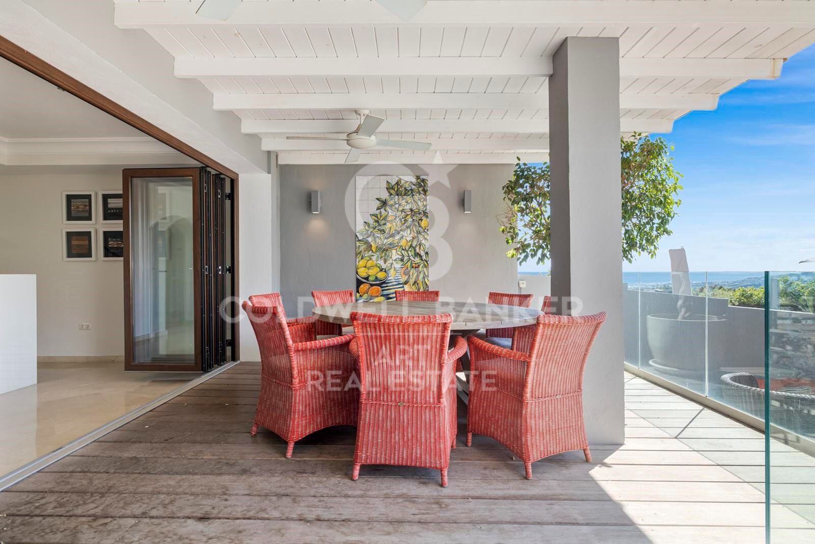 Elegant 5-Bedroom Townhouse with Private Pool in La Perla de la Heredia, Benahavís