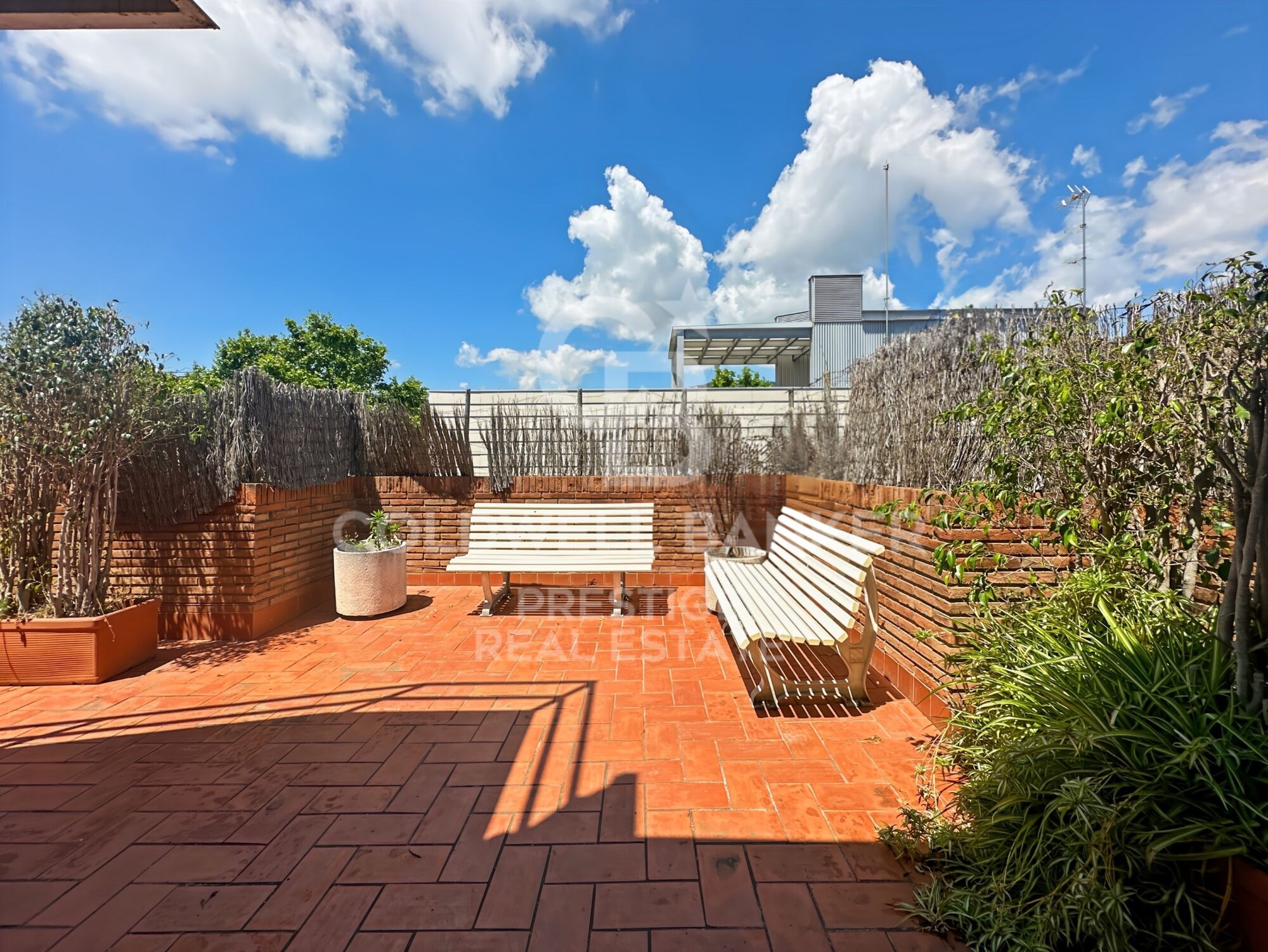 Duplex-Penthouse in Tres Torres. Großzügige Räume und Panoramablick,Barcelona