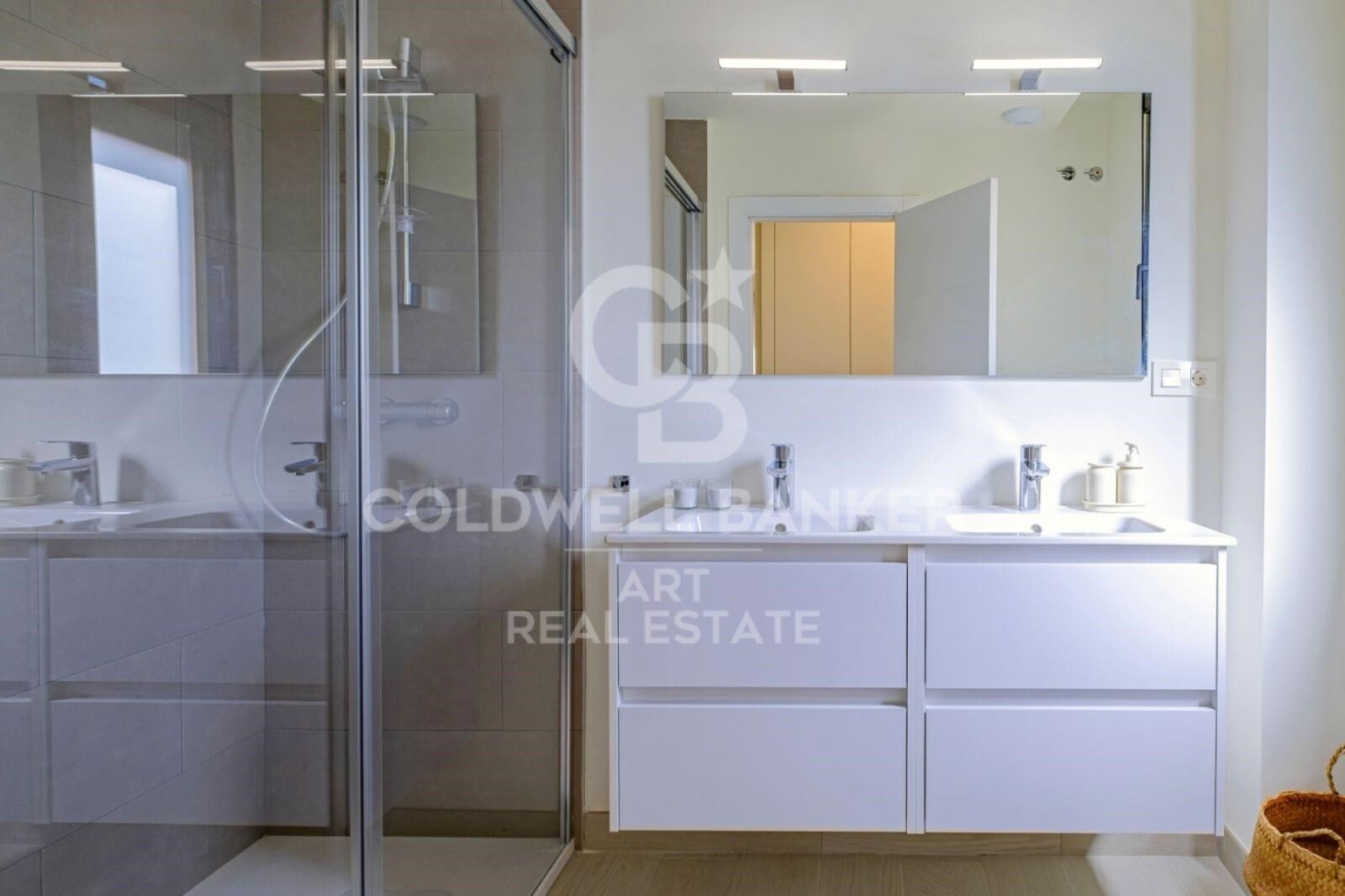 Apartamentos exclusivos con impresionantes vistas abiertas en Casares