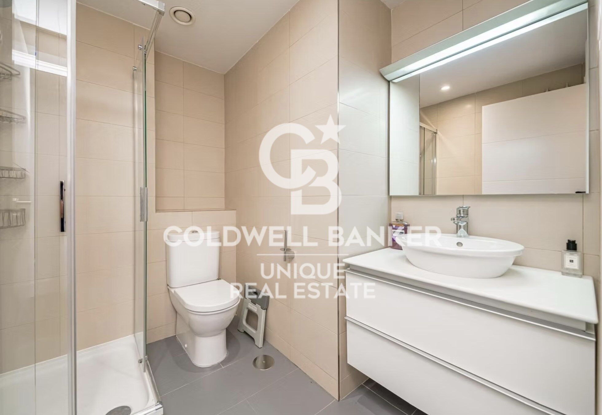 Penthouse in Plaza de Olavide with 4 bedrooms