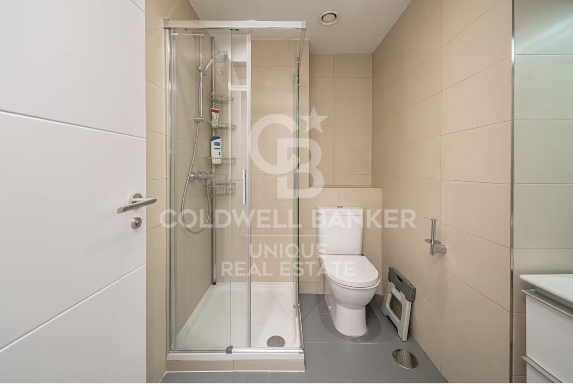 Penthouse in Plaza de Olavide with 4 bedrooms