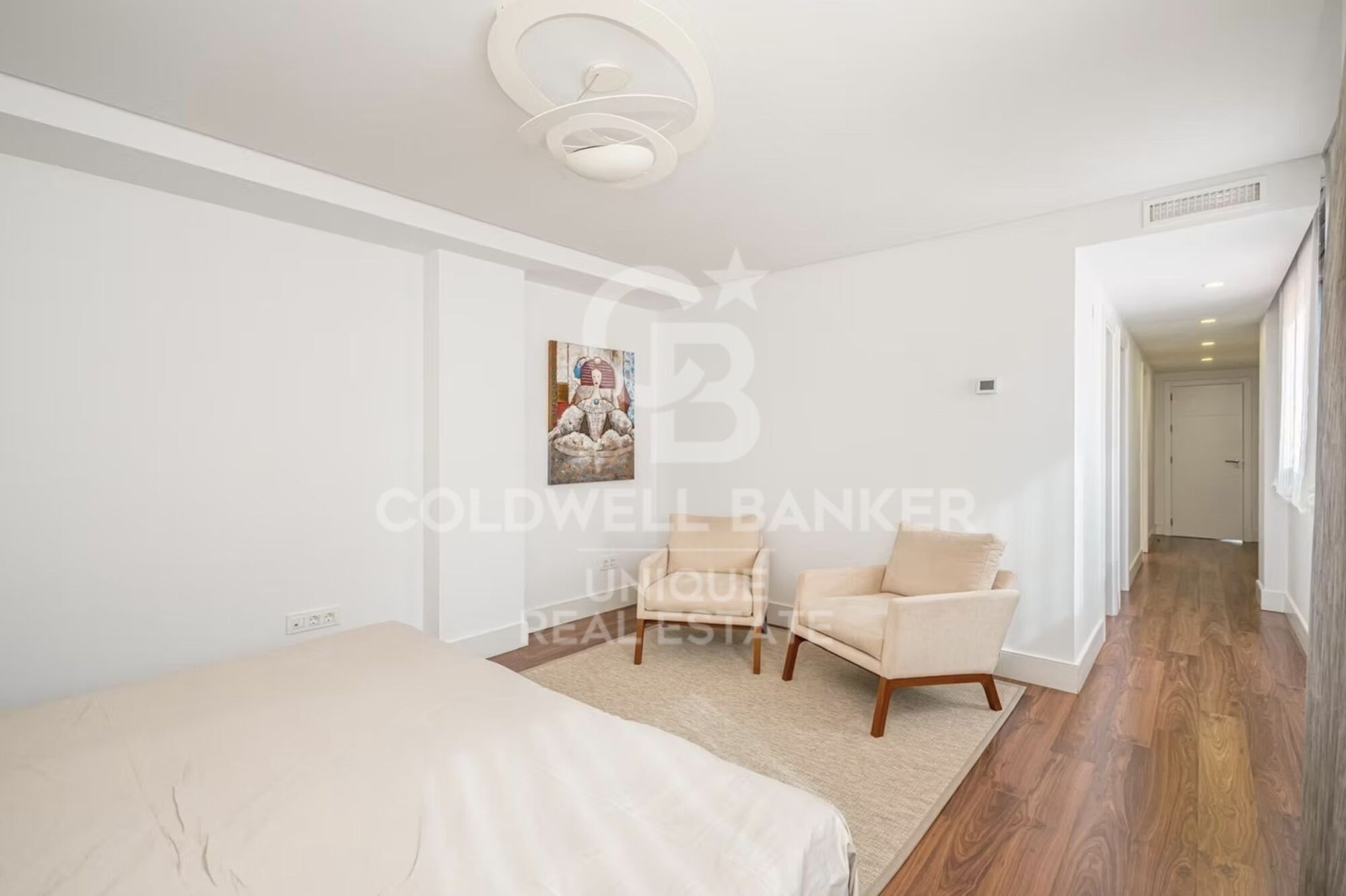 Penthouse dans Plaza de Olavide avec 4 chambres à coucher