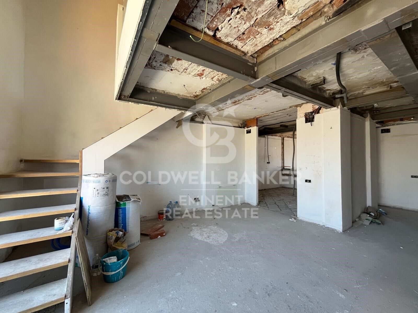 Penthouse 5 Bedrooms Sale Barcelona