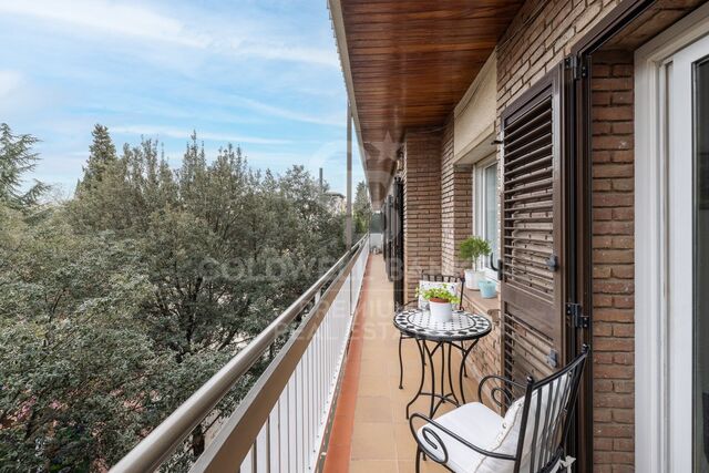 Einzigartiges Haus im Herzen von Sant Cugat, vor dem Kloster