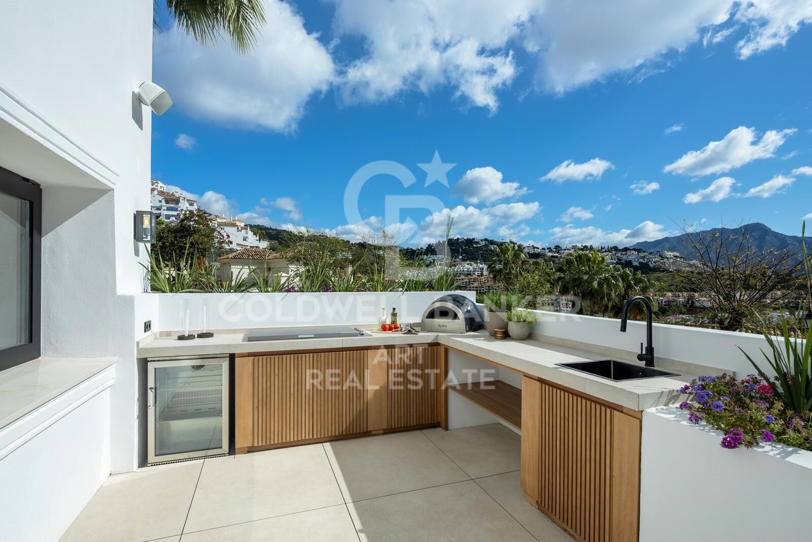 Villa méditerranéenne de luxe avec vue panoramique à Los Arqueros, Benahavís
