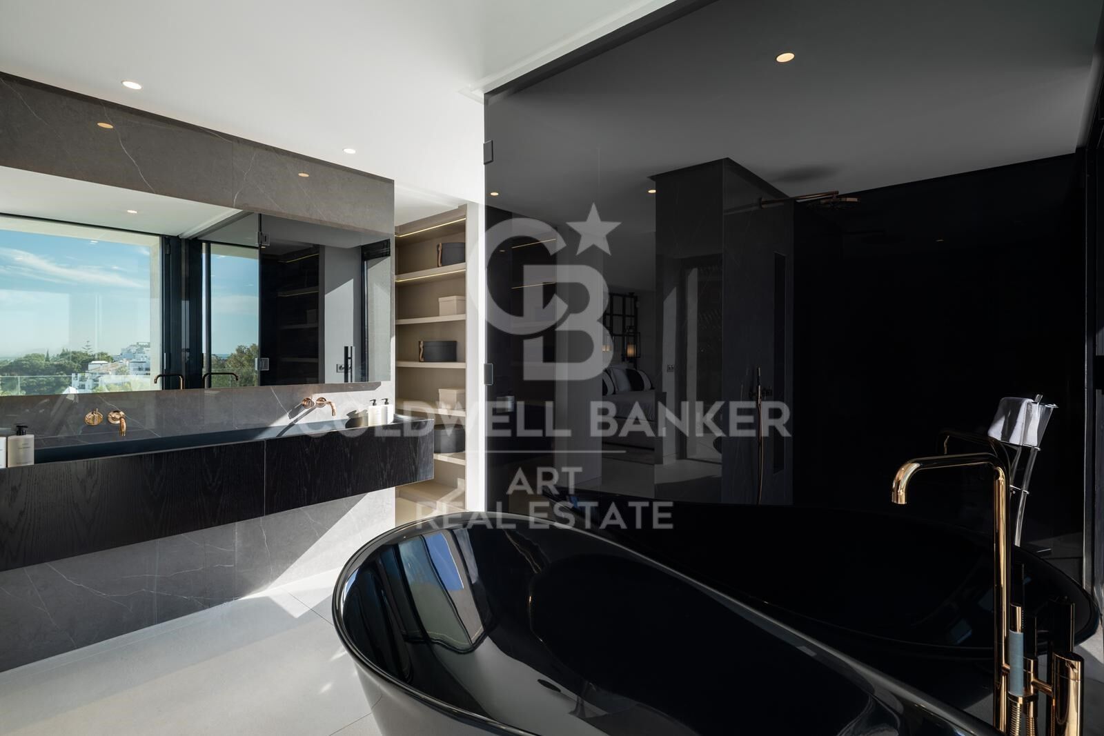 Moderne Luxusvilla mit Meerblick in La Quinta, Benahavís