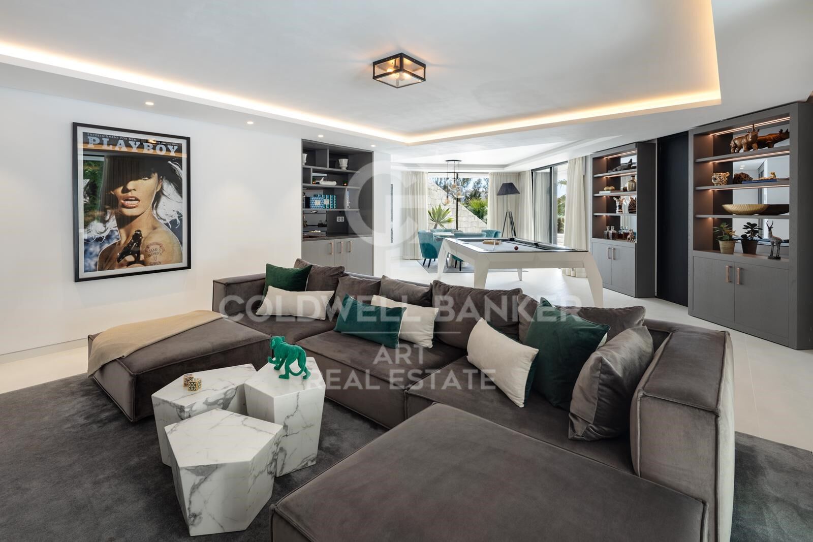 Moderne Luxusvilla mit Meerblick in La Quinta, Benahavís