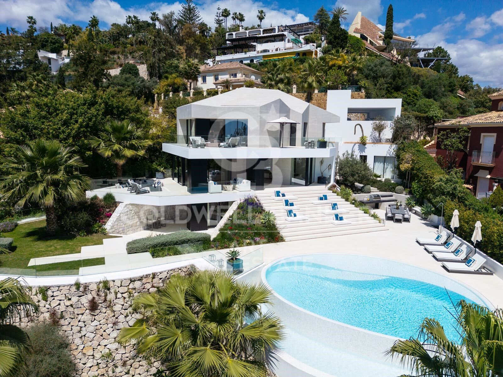 Villa de luxe moderne avec vue sur la mer à La Quinta, Benahavís