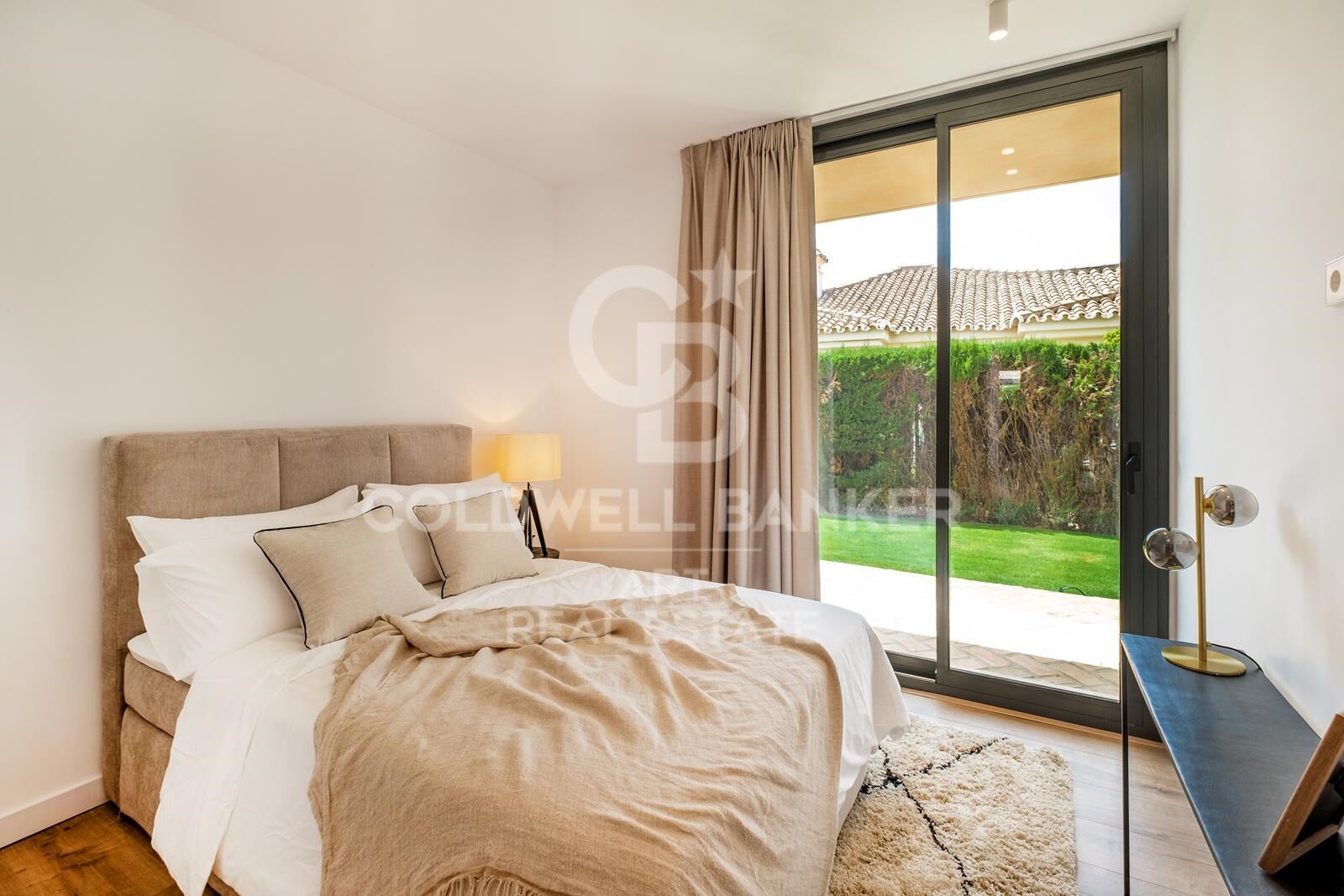 Moderne mediterrane Villa mit Meerblick in Paraiso Alto, Benahavís