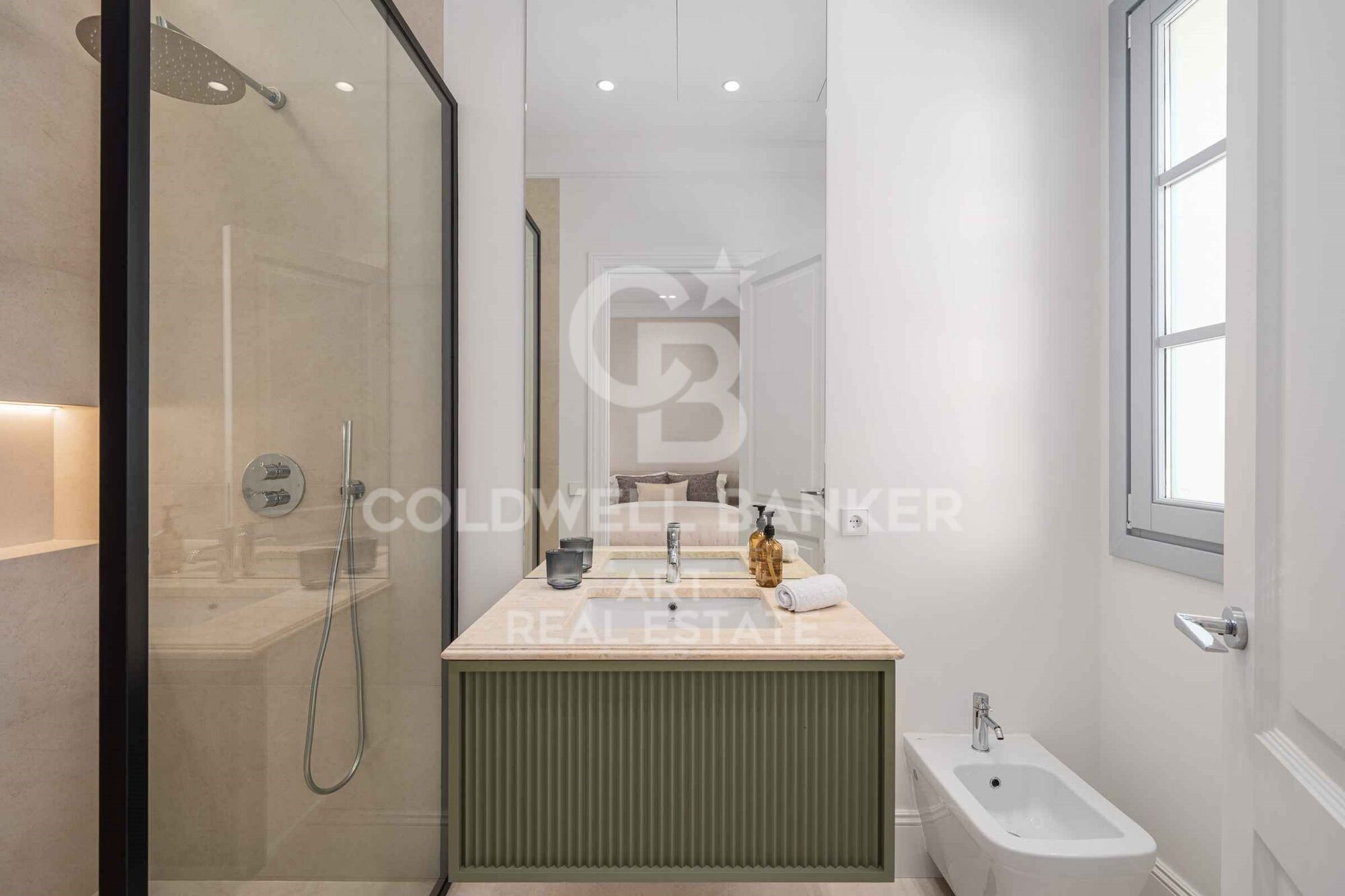 Elegante Villa im französischen Stil in La Cerquilla, Nueva Andalucía