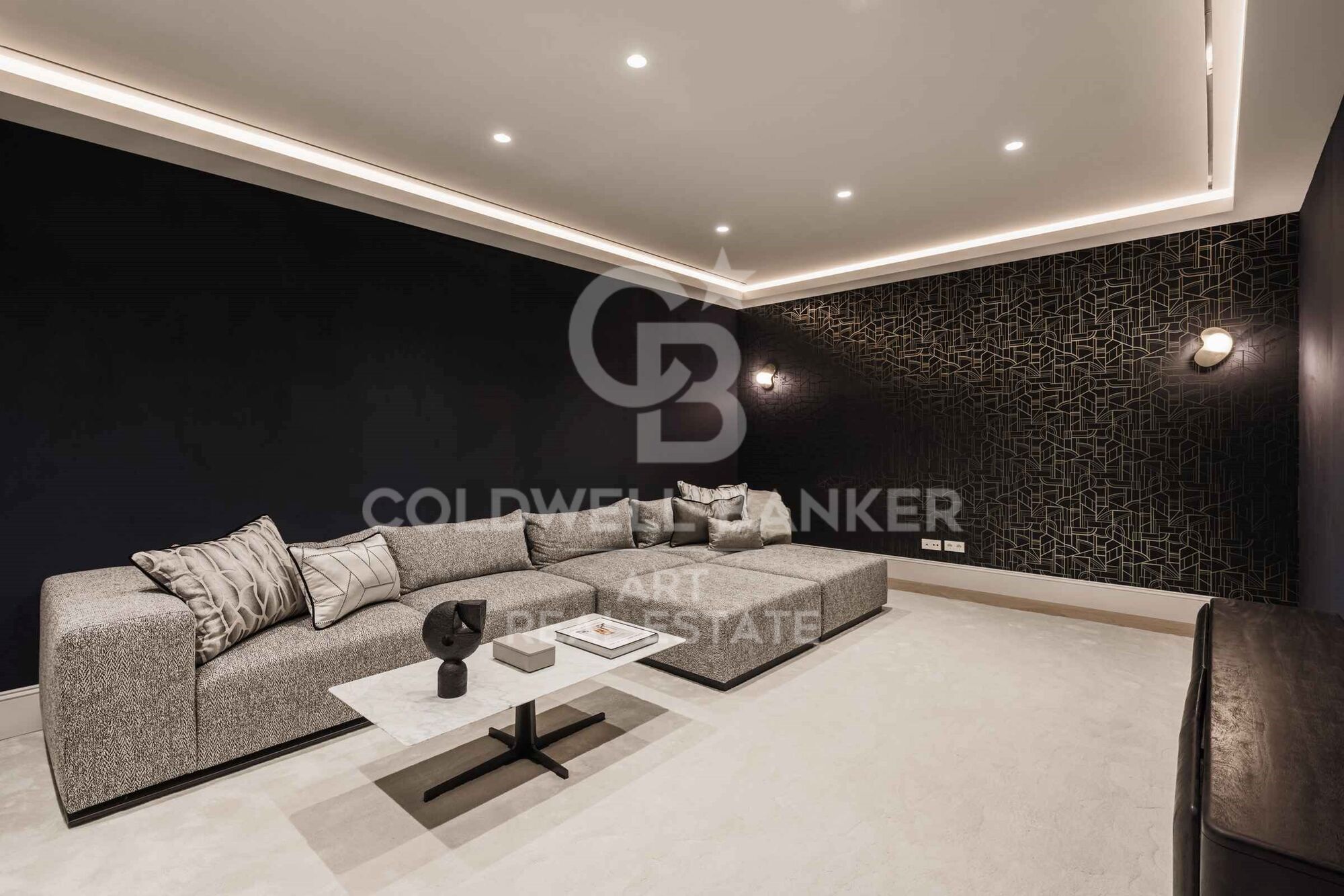 Elegante Villa im französischen Stil in La Cerquilla, Nueva Andalucía