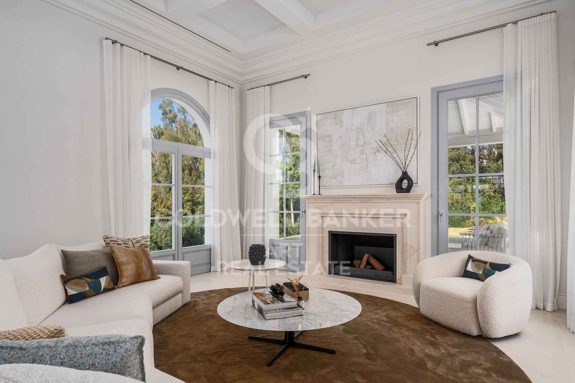 Elegante Villa im französischen Stil in La Cerquilla, Nueva Andalucía