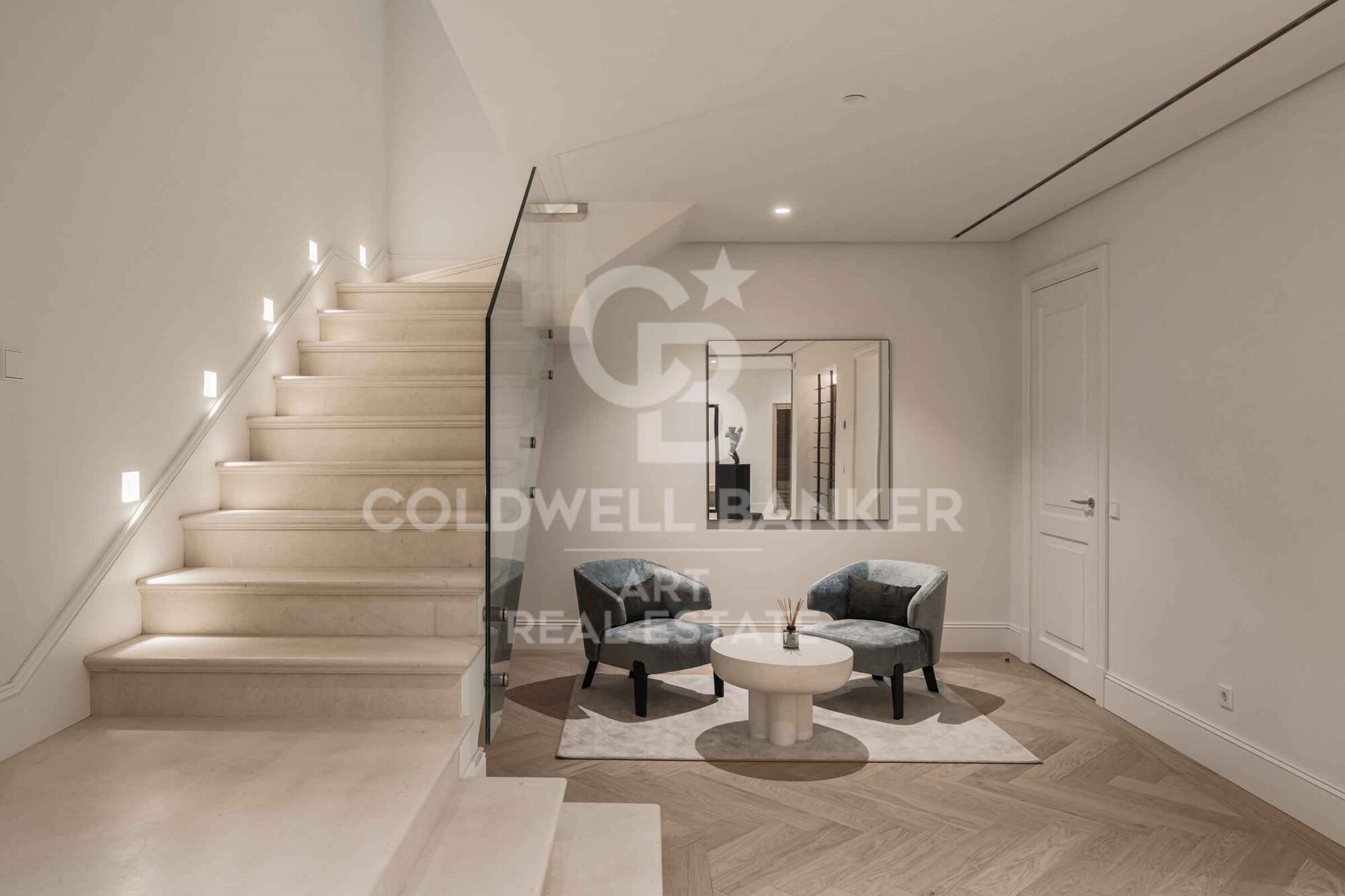 Elegant French-inspired villa in La Cerquilla, Nueva Andalucía