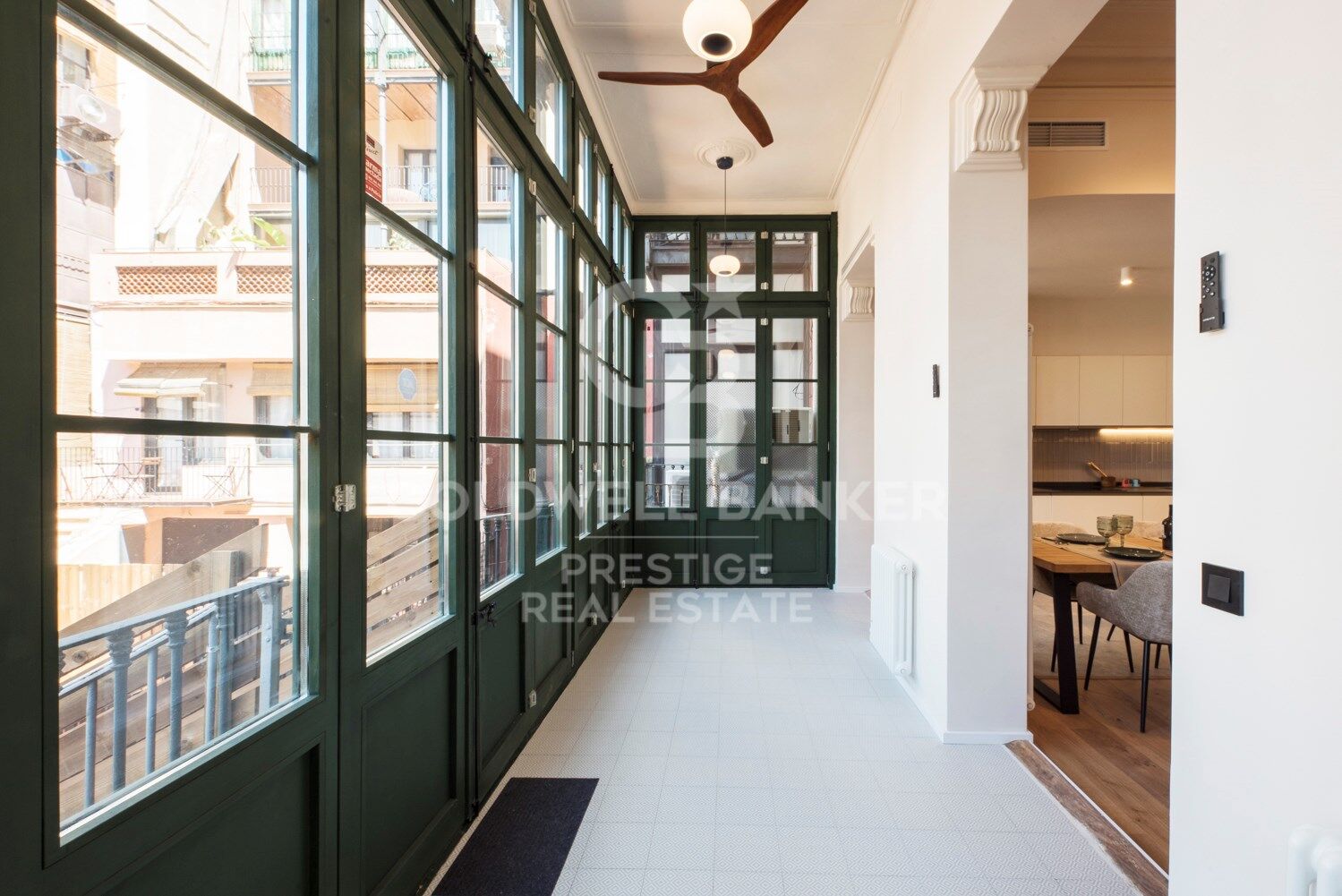 Appartement avec terrasse in 'La Dreta de l'Eixample ', Barcelona