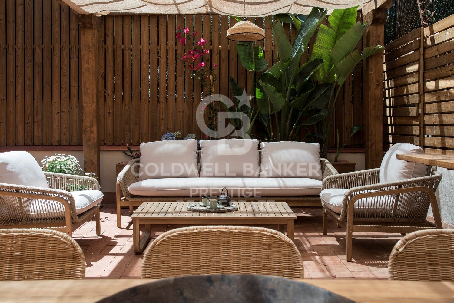 Appartement avec terrasse in 'La Dreta de l'Eixample ', Barcelona