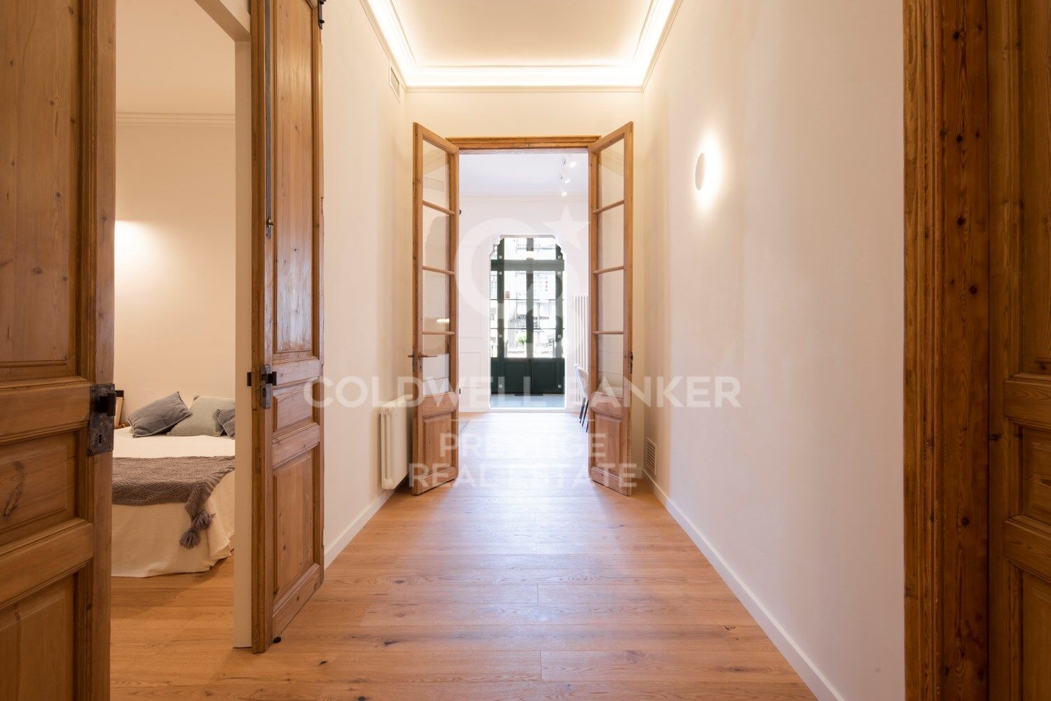 Appartement avec terrasse in 'La Dreta de l'Eixample ', Barcelona