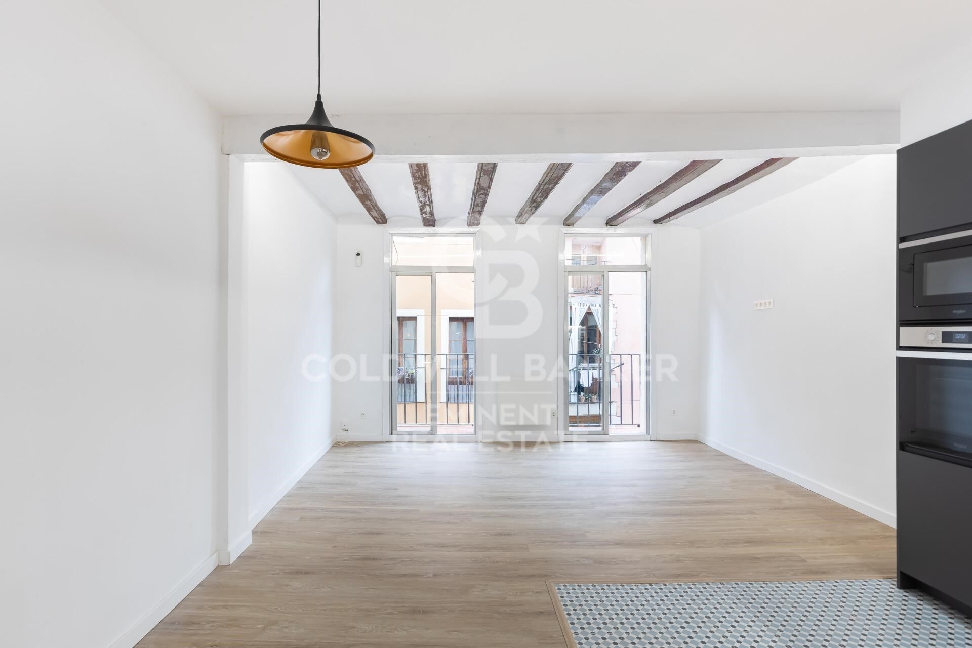 Charming renovated flat in a typical building in Santa Caterina and La Ribera